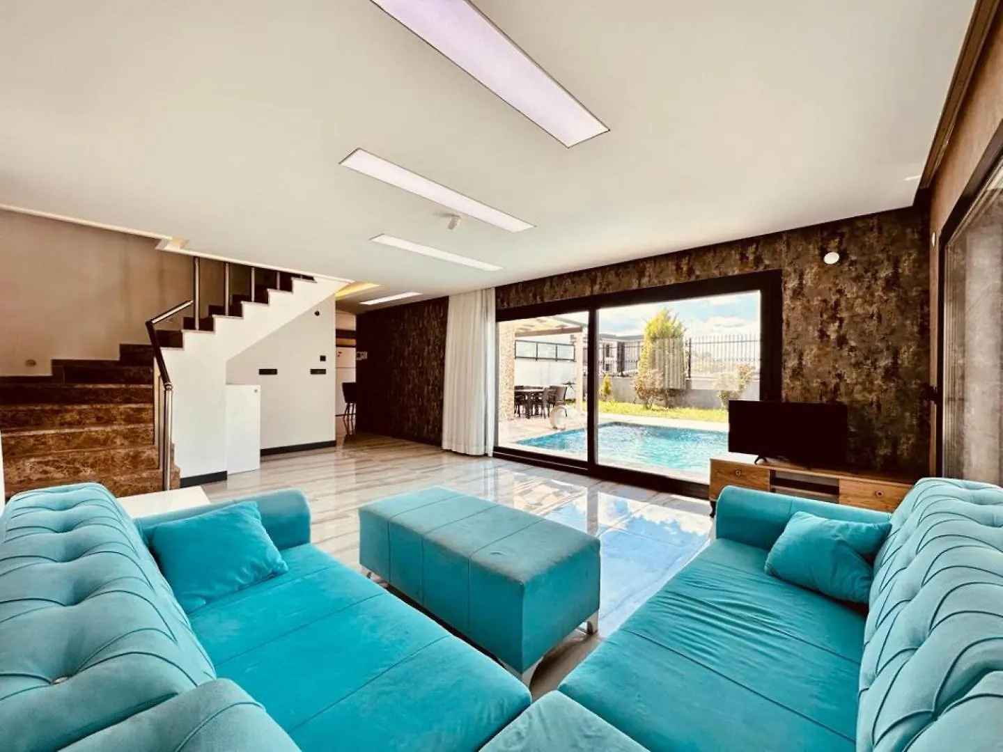Villa Bella クシャダス 0*,